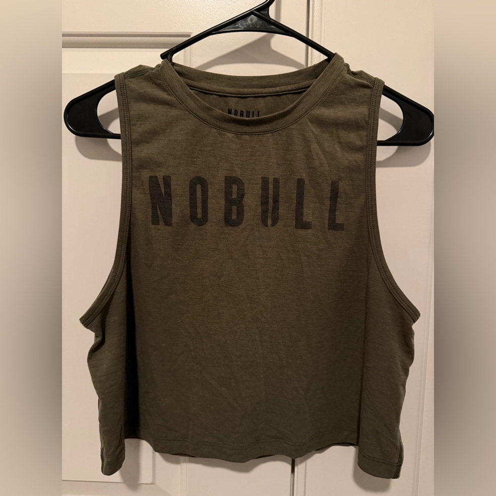 EUC NOBULL Women's Army Green Muscle Tee Sz S
